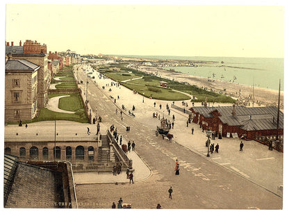 A picture of The promenade and lakes, Southport, England