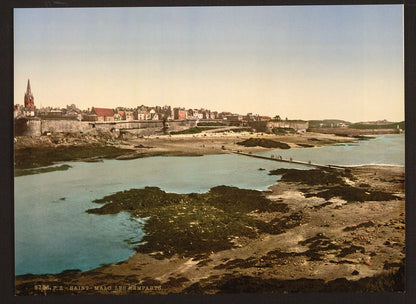 A picture of The ramparts from Grand Bey, St. Malo, France