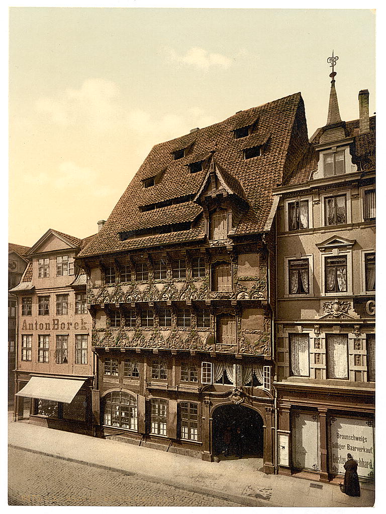 A picture of The Sack House, Brunswick (i.e., Braunschweig), Germany