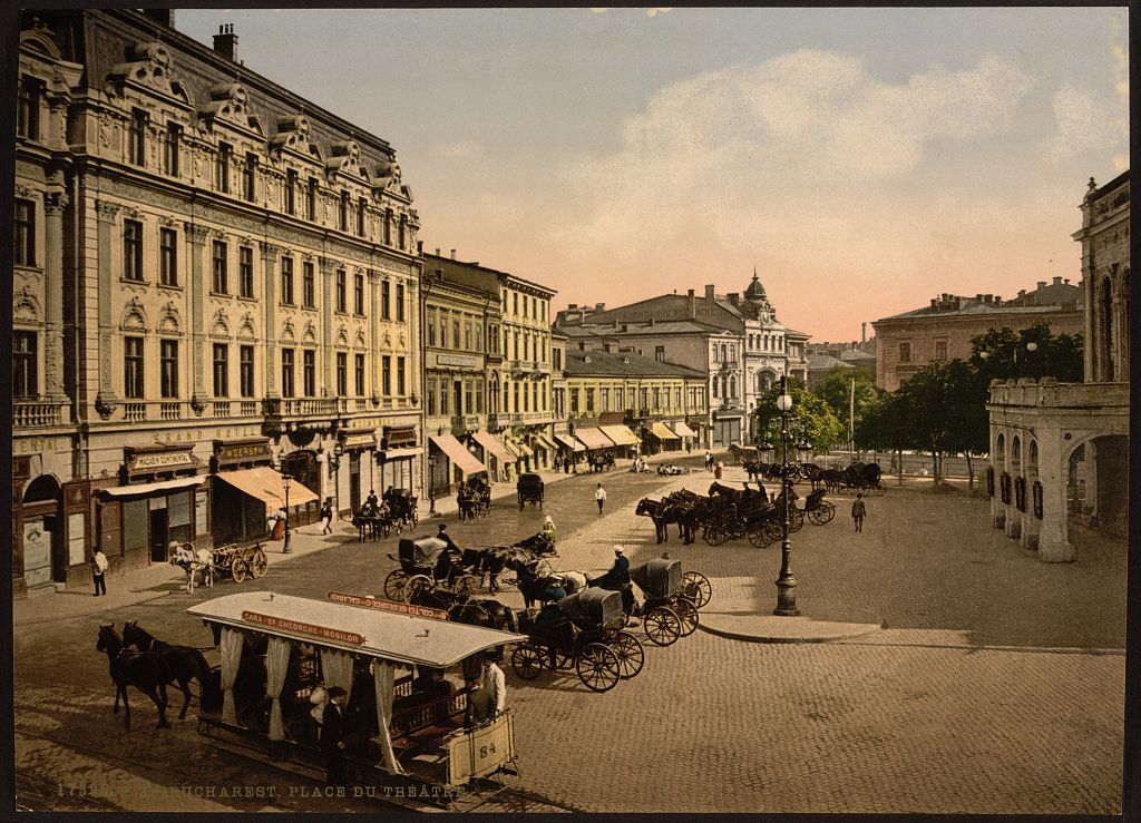 A picture of Theaterplatz, Bukharest, Roumania