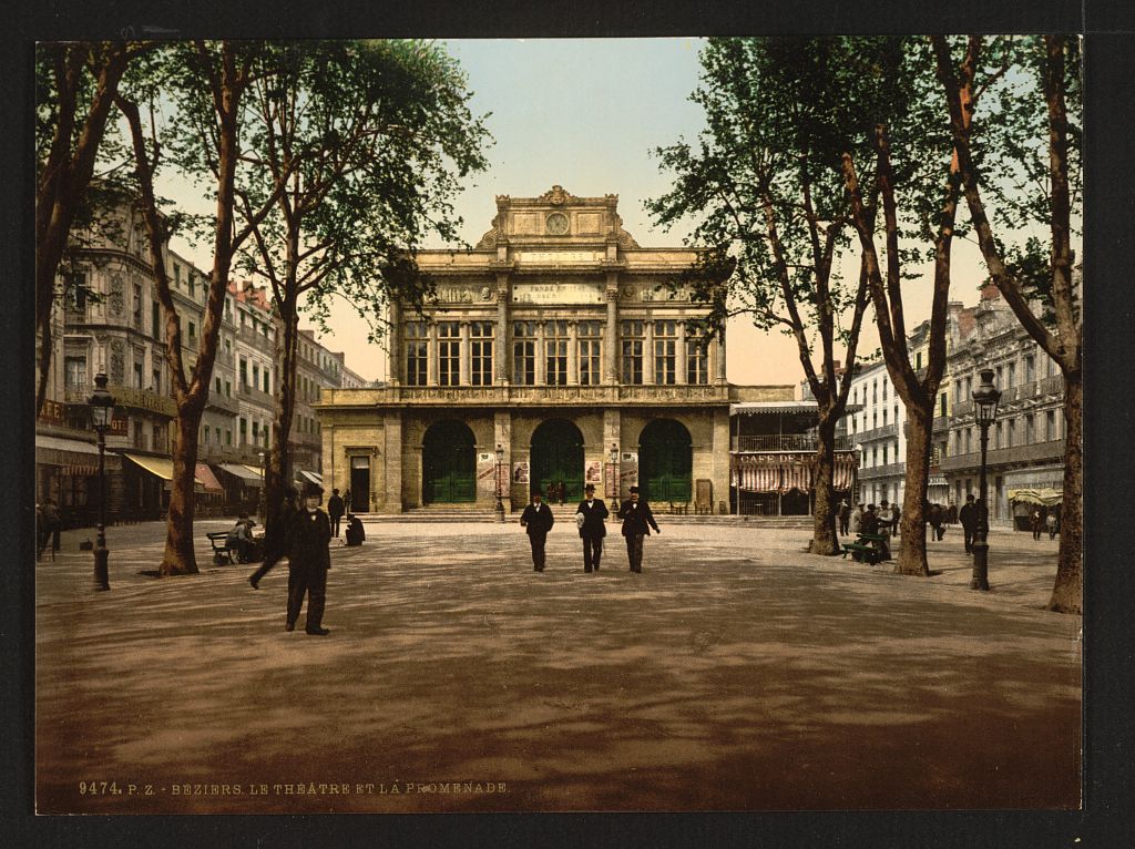 A picture of Theatre and promenade, Béziers, France