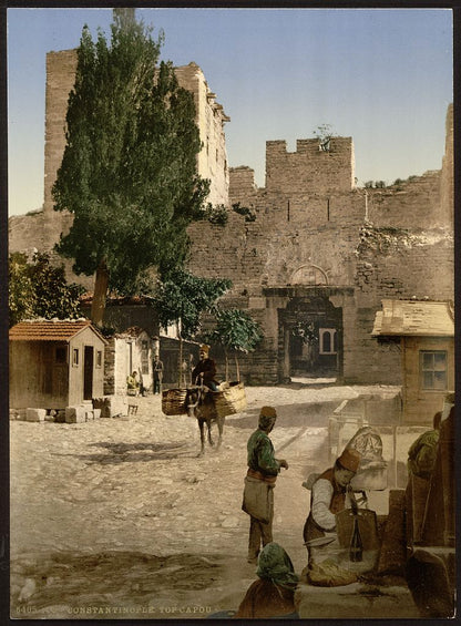 A picture of Top Capou, (i.e., Top Kapı) Constantinople, Turkey