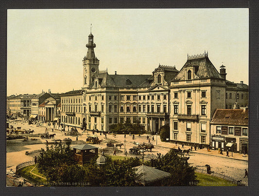 A picture of Town hall, Warsaw, Poland