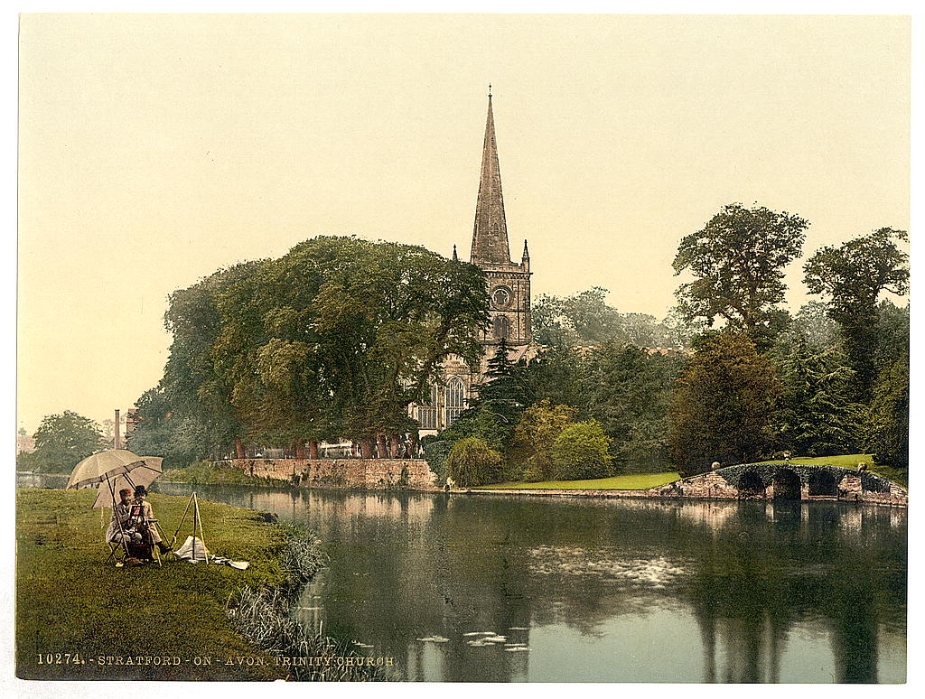 A picture of Trinity Church from the river, Stratford-on-Avon, England