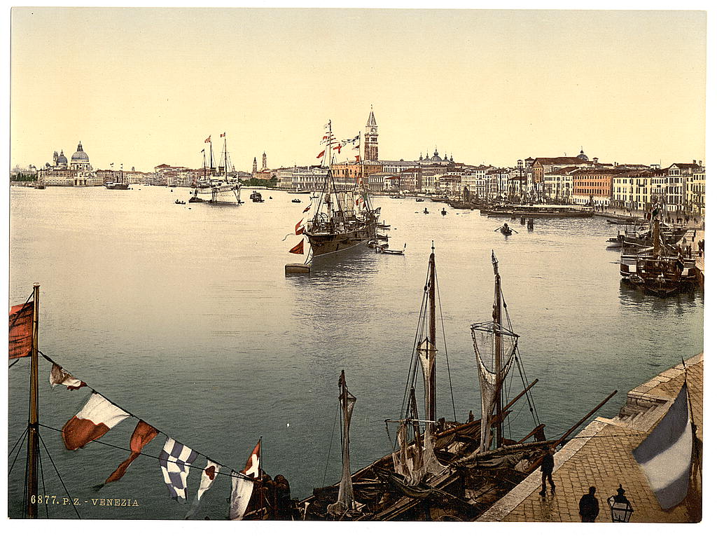 A picture of Venice harbor, Venice, Italy