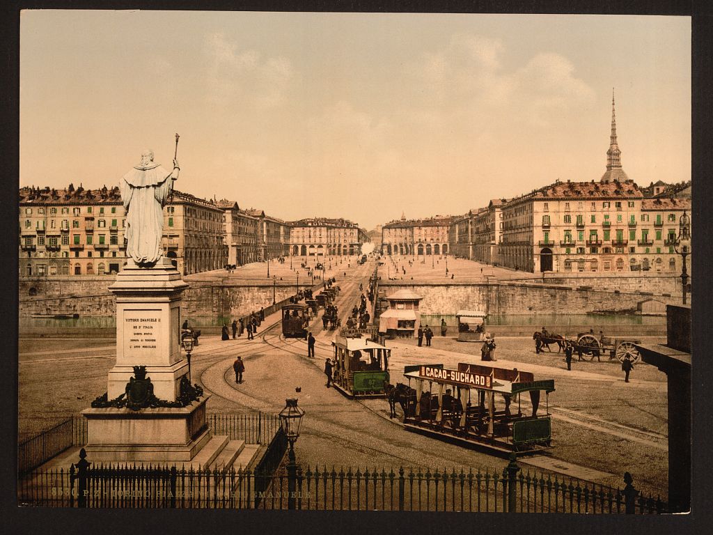 A picture of Victor Emmanuel Place, Turin, Italy