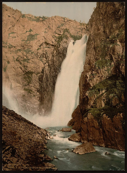 A picture of Vorinfos (i.e., Vøringsfoss), Hardanger Fjord, Norway