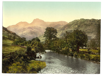 A picture of Windermere, Langdale Pikes, Lake District, England