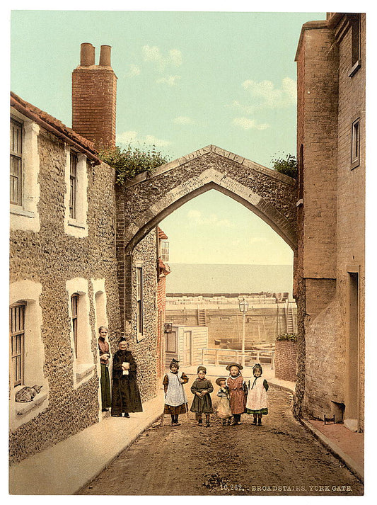 A picture of York Gate, Broadstairs, England