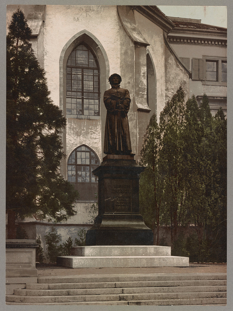 A picture of Zurich. Ulrichzwingli Denkmal